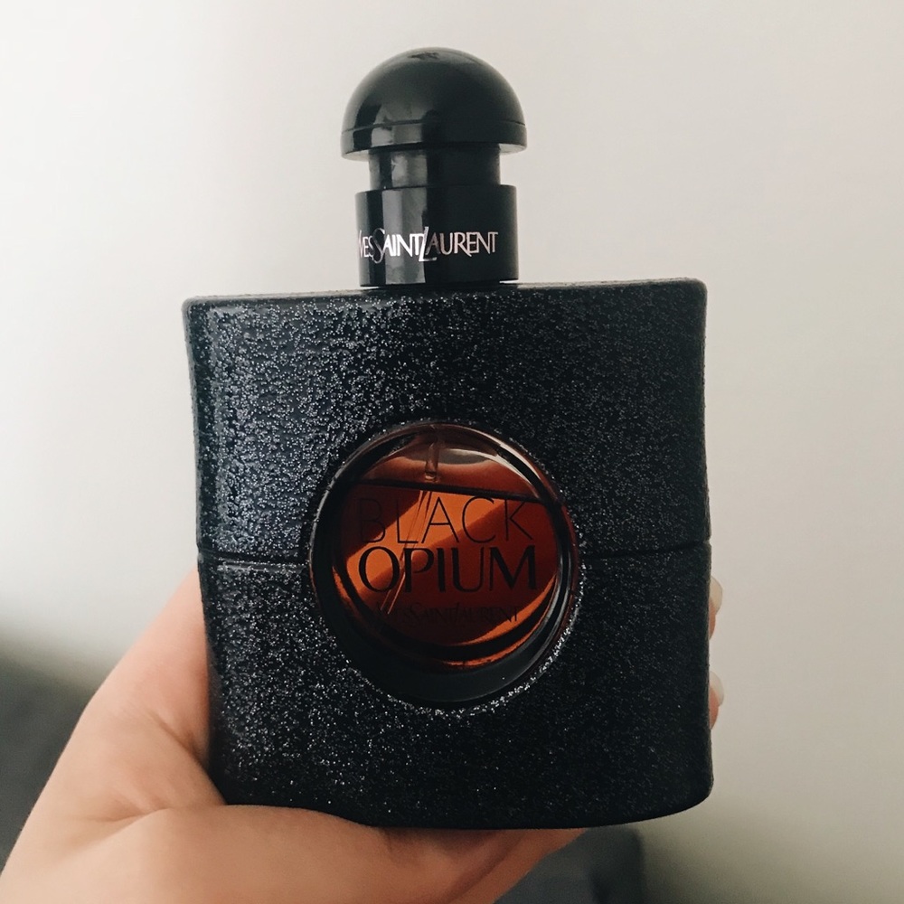 BLACK OPIUM YVES SAINT LAURENT 🖤